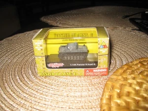 M18 Hellcat US Tank by New Millennium Toys in 1:144 Scale #400 - Picture 1 of 2