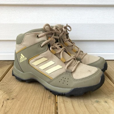 Adidas HyperHiker Trail Botas de Senderismo Tenis Beige Verde Niños Niñas Niños Talla 1 Foto 1 de 4