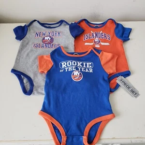 New York Islanders One Piece Creeper Baby Infant 6-9 Months Set Blue NHL NWT - Picture 1 of 11