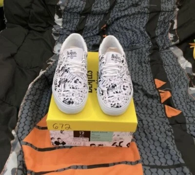 Diamond Supply Co. x The Beatles Avenue White Shoes Yellow Submarine - Image 1 of 2