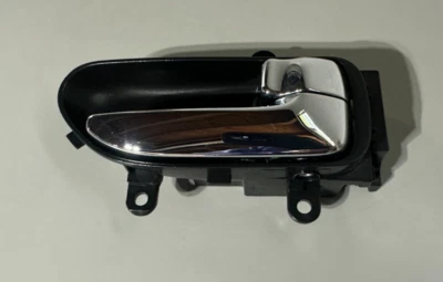 2008-2015 Nissan Rogue Right Passenger Front or Rear Interior Inner Door Handle - Image 1 of 4