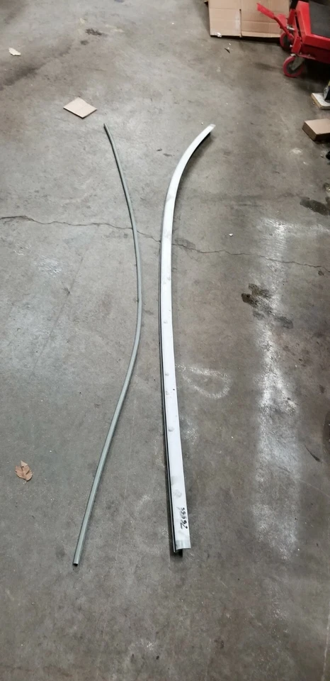 1992-1998 Kawasaki Jetski 750 ss XI 750ss 750xi XIR ssxi Left Right Hull Bumper - Image 1 of 1