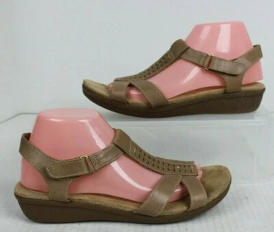 NATURALIZER Womens Size 9 Comfort Sandals WATSON Leather Strappy Walking Shoes - Image 1 of 4