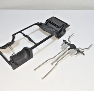 Revell 1969 Pontiac GTO Judge 1/25 Scale Parts Chassis Rear Suspension & Exhaust - Picture 1 of 7