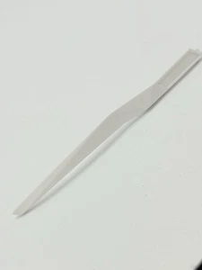 OAKLEY SUTRO S SUNGLASSES REPLACEMENT MATTE WHITE LEFT TEMPLE ARM SMALL YOUTH S - Picture 1 of 2