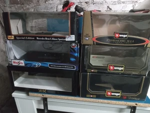 6 OVPs fuer Modellautos 1:18, ACHTUNG nur Leerverpackung ohne Modelle, Text!!!! - Bild 1 von 7