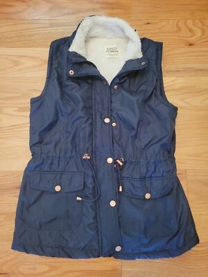 ROPA EXTERIOR ASHLEY By 26 International, Med. Chaleco de mujer, lino Sherpa, Exsel.con. Foto 1 de 4