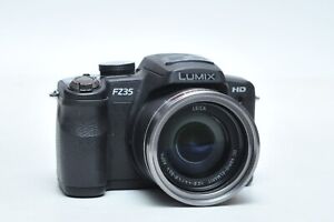 Appareil photo numérique 12,1 mégapixels Panasonic Lumix DMC-FZ35 zoom optique 18x