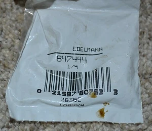 Edelmann T Shaped 1/4" Hose Fitting Part Number: 847444 - Picture 1 of 2