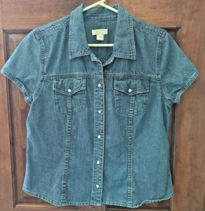Christopher & Banks 90's Style ButtonUp short sleeve Denim Top Shirt Cotton - Picture 1 of 10