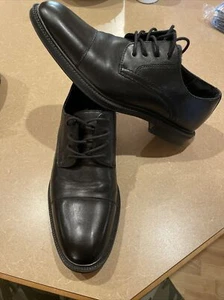 Stafford Classico Black Cap Toe Oxford Dress Shoes Worn 1 Hour -Men’s Size 8 EUC - Picture 1 of 11
