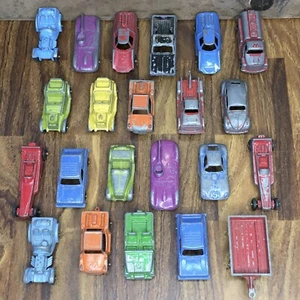Vintage TOOTSIETOY & Misc Die-Cast Cars Trucks * Lote de (22) Vehículos * Pre-amado * - Imagen 1 de 11