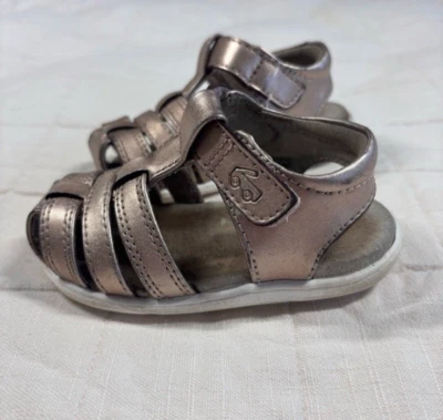 Кожаные рыбацкие сандалии See Kai Run Gloria V розовое золото малыш 5 - Изображение 1 из 4