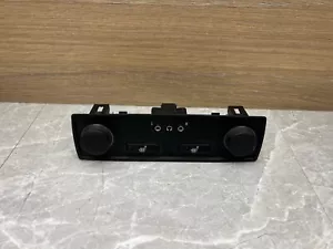 BMW X5 E70 X5 E71 X6 X5M Rear Switch Seat Heater Headphone Jack Audio 12V - Picture 1 of 5