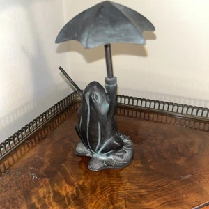 Bronze Frog With Umbrella Fishing - Picture 1 of 8