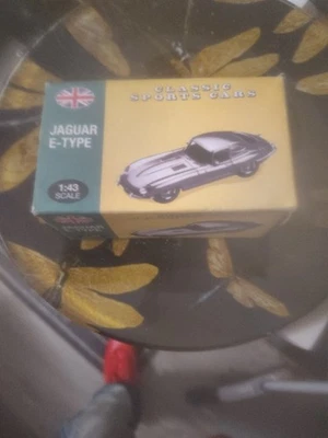 Jaguar E-Type Coupe modelo a escala 1:43 de Atlas Editions, Navidad o Cumpleaños 🎁 Foto 1 de 4