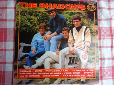 vinyle33t the shadows. - Photo 1/4