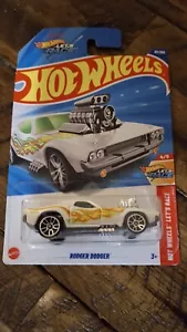 HOT WHEELS 2025 CASE C RODGER DODGER WHITE W/FLAMES LONG CARD - Picture 1 of 1