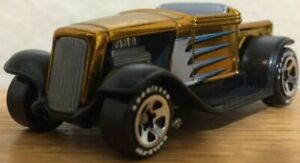 Hot Wheels Classics Series 2 #23/30 Hooligan 1:64 Scale Model--Spectraflame Gold