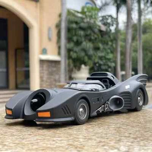 Modellino auto sportiva in lega Batmobile film classico 1/24 giocattolo metallo pressofuso - Foto 1 di 10