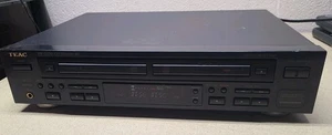 TEAC RW D200 CD Player Double Deck High Speed Dubbing Recorder CD to CD READ - Picture 1 of 10