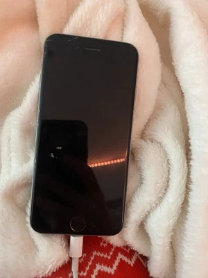 téléphone portable iphone - Photo 1/4