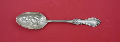 Cuchara de bayas esterlinas Queen Elizabeth I by Towle perseguida a mano con fruta 8 1/2" Foto 1 de 2