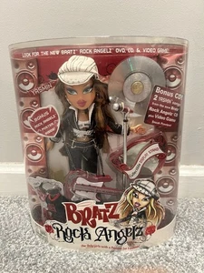 Bratz ROCK ANGELZ Yasmin 2005 Vintage con CD Ropa Póster Accesorios - NUEVO - Imagen 1 de 4