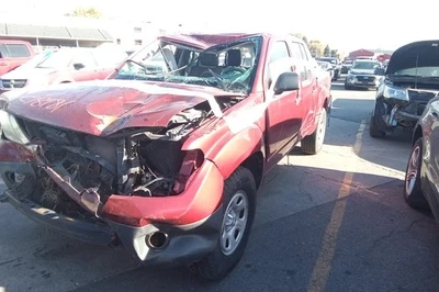 2013 Nissan Frontier 4.0L Engine Motor OEM 76K Miles - LKQ437023734 - Image 1 of 4