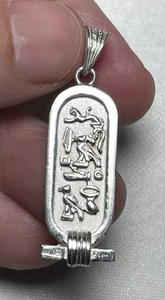 Cartucho de plata de ley 925 de la reina Clopatra en jeroglíficos - Imagen 1 de 11