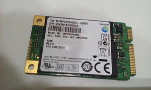 Samsung mSATA SSD 32 Go MZ-MPC0320/000 P/N : MZMPC032HBCD-00000 fonctionnel - Photo 1/2