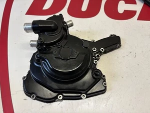 Cubierta del alternador generador Ducati y bomba de agua Multistrada 1200 1200S 24221092AC - Imagen 1 de 7