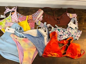 Target Marken verschiedene Bikini 3 Top & 6 Unterteile Badeanzug, - Gr. XS - Bild 1 von 19