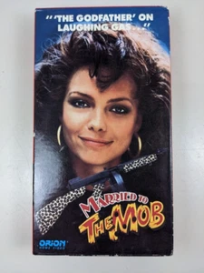 Married to the Mob VHS Tape 1988 Michelle Pfeiffer R Orion - Picture 1 of 4
