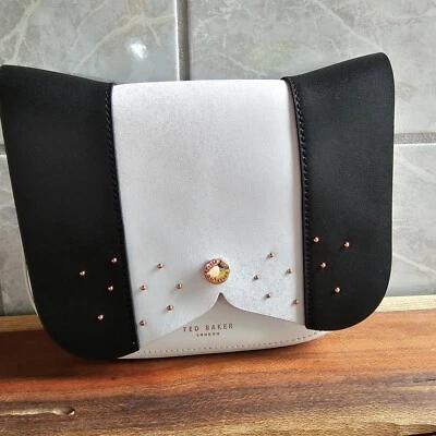 Ted Baker - BARKLEY - Bolso Bandolera Cuero Bloque de Color Solapa Perro - Blanco - Nuevo con Etiquetas - $195 Foto 1 de 4