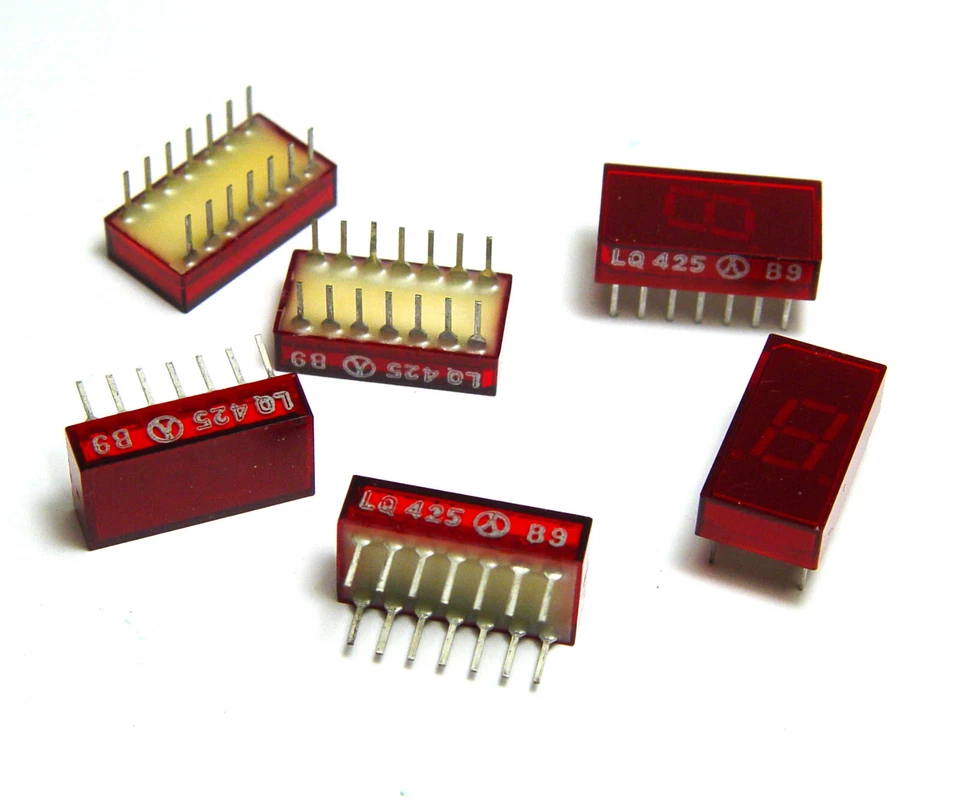 6x LED Digit 7-Segment Anzeige / Display, LQ425 / LQ 425, DIL 14, rot, NOS - Bild 1 von 1