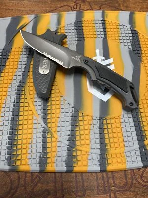 Discontinued Gerber Basic Fixed Blade Knife w/Sheath 3.3” Gray Serrated Blade - Image 1 of 4
