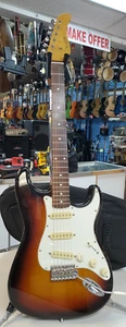 ALTE VINTAGE Fernandes Stratocaster E-Gitarre S# 025402 Fernadez & Koffer - Bild 1 von 24