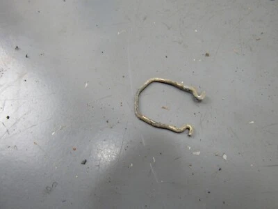 Clip de cilindro de llave de cerradura de manija de puerta Honda Prelude BB6 1997-2001 OEM Foto 1 de 4