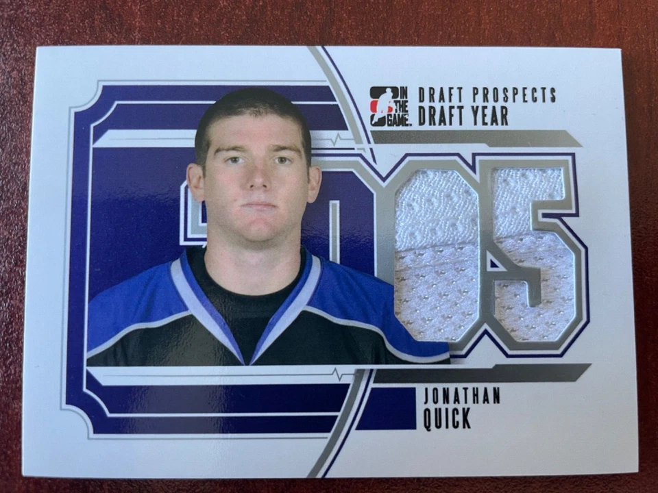 12-13 ITG DRAFT PROSPECTS DRAFT YEAR '05 JERSEYS SILVER - JONATHAN QUICK #DY-16 - Image 1 of 1