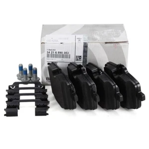Genuine Rear Brake Pad Set BMW X4 X5 X6 X7 520 530 540 620 630 640 34216890353 - Picture 1 of 1