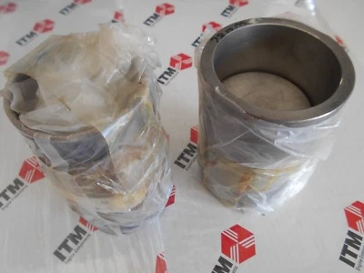 Renault R5 LeCar 76-79 - R10 70-73 R12 1300cc- Pistons & Cylinder with Rings  - Image 1 of 4