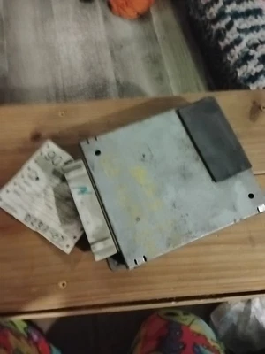 Computadora ecm ecu E4LB-14A459-A 85 Jeep Wrangler 4,2 L MT Foto 1 de 4