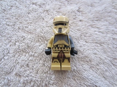 LEGO Star Wars Scarif Stormtrooper Minifigure Captain - sw0787 - Set 75154 - Image 1 of 3