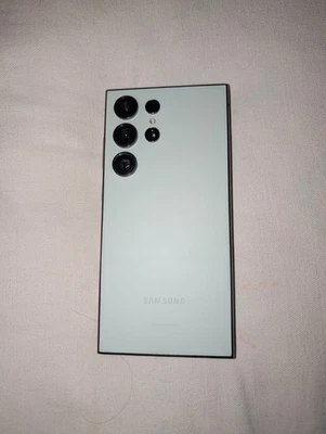 Samsung Galaxy S24 Ultra 1TB Titanium Green & Magbak Case - Image 1 of 4