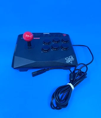 Mad Catz Street Fighter V Arcade FightStick ALPHA PS3 & PS4 - Image 1 of 4