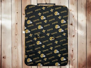 BABY FANATIC NFL NEW ORLEANS SAINTS BABYSCHALE PLÜSCHDECKE BEZUG HIMMEL - Bild 1 von 7