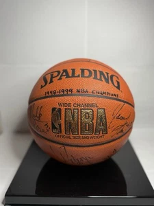 1998-99 San Antonio Spurs Signed Basketball - Picture 1 of 8