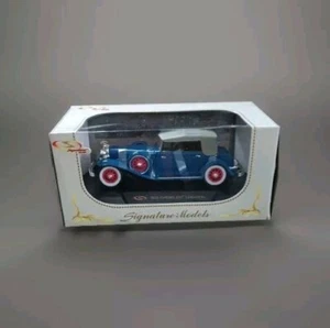 Signature Models 1932 Chrysler Lebaron 1/32 Blue Car Collectible New - Picture 1 of 18