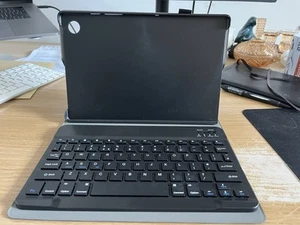 Tablet Case and keyboard 8” Folios Unbranded Black/ Grey PVC Cover New - Afbeelding 1 van 5